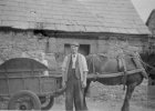 089  1940 - Picture from the Slack family